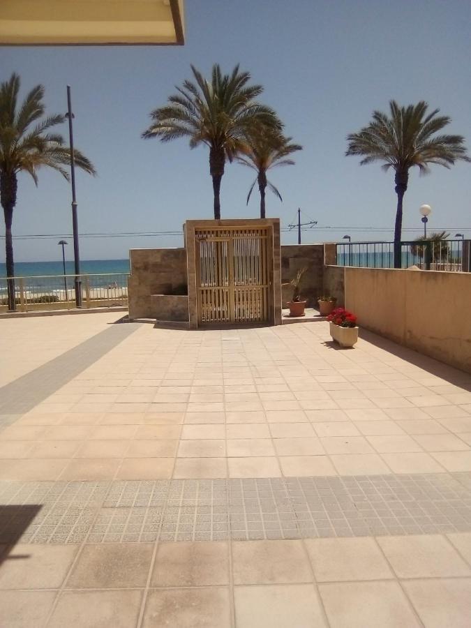 Apartamento Voramar Primera Linea De Mar Ел-Кампельйо Екстер'єр фото